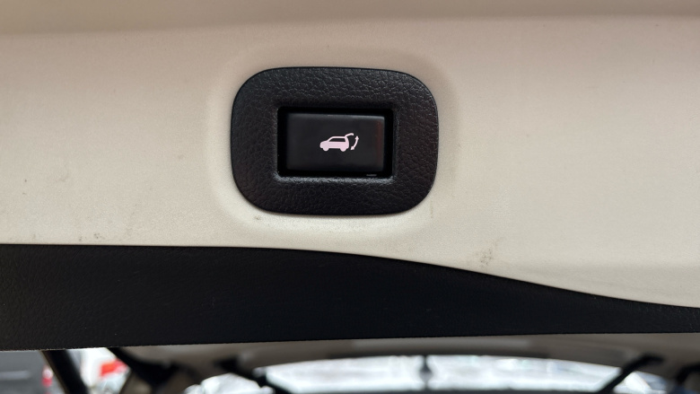 Nissan X-Trail 1.6 dCi N-Tec 5dr Xtronic [7 Seat] Diesel Station Wagon